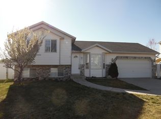 1859 N 750 W, Clinton, UT 84015