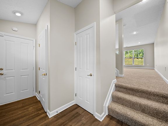 2nd image of 5307 Warner Rd