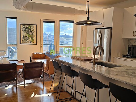 2nd image of 3725 Butler St #503