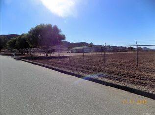 28751 Old Mine Rd, Hemet, CA 92545