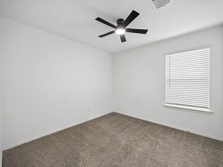 16691 Lonely Pines Dr — Photo 22