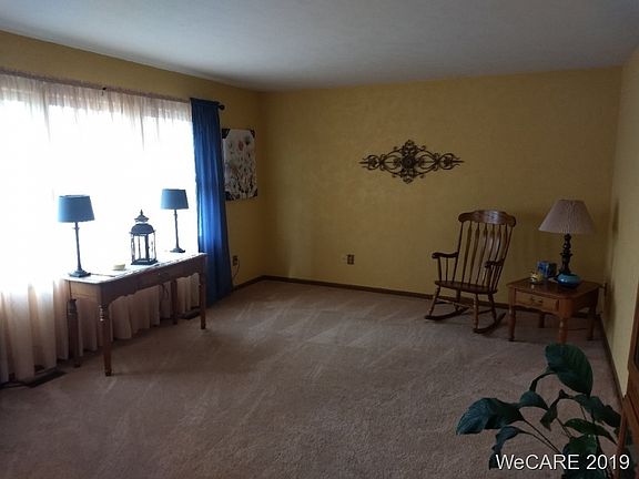 3rd image of 239 Chippewa Dr #6