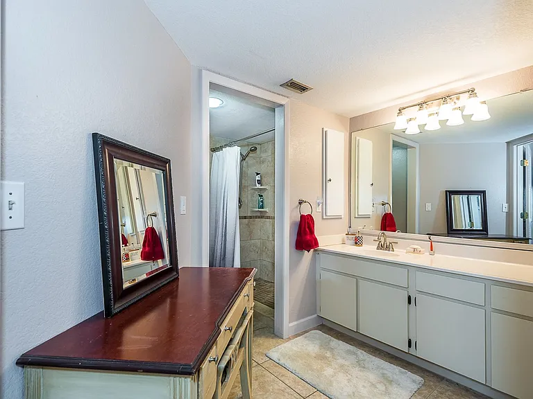 2601 W Marion Ave #47A — Photo 24