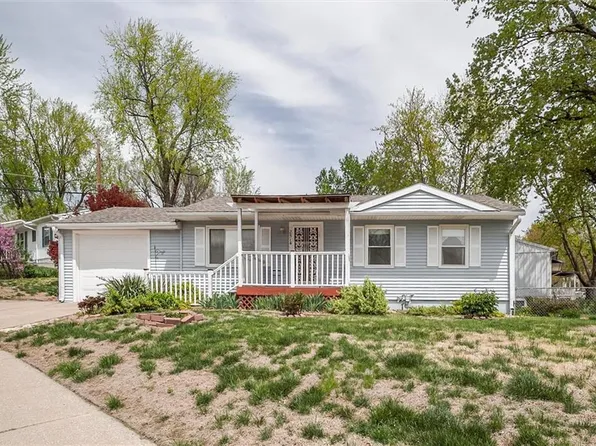2514 Bittersweet Ln, Saint Joseph, MO 64503