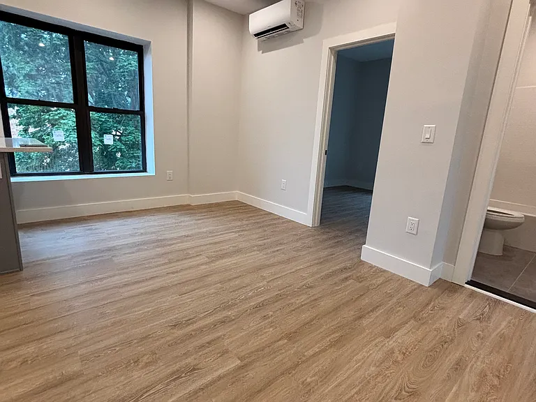 269 Martin Luther King Dr #4 — Photo 7