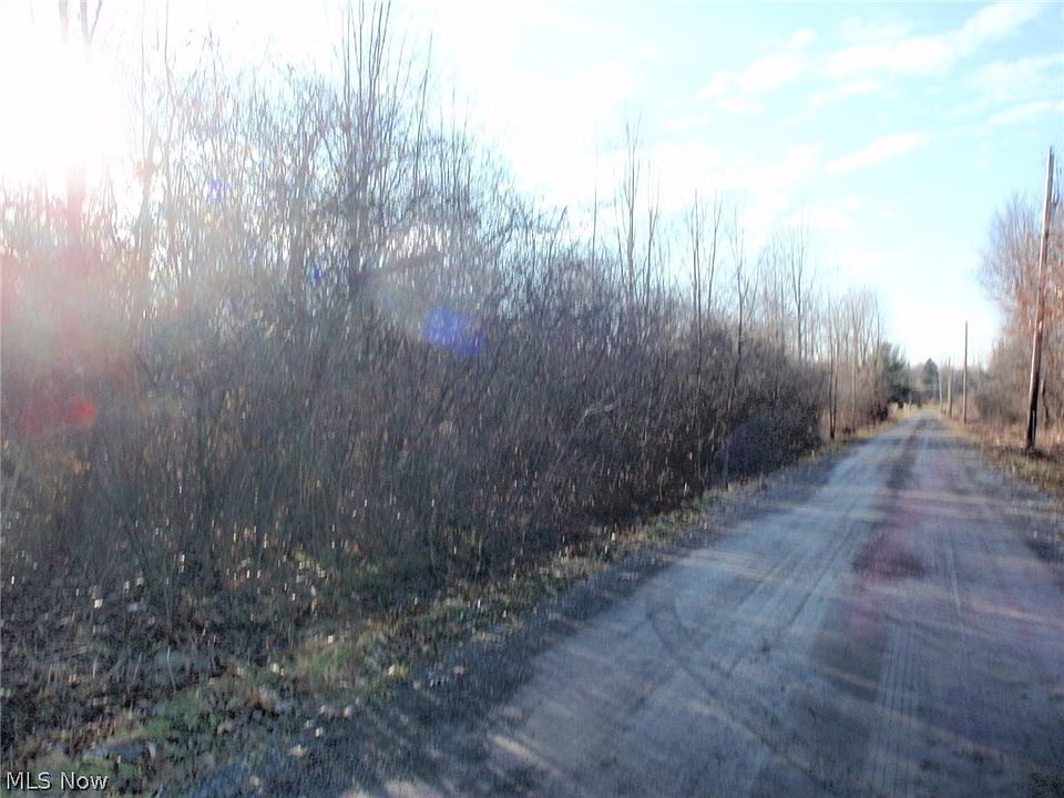 2nd image of Murray Ridge Rd