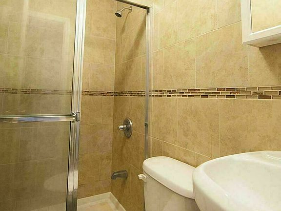 5th image of 211 Himrod St #3E