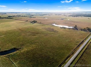 3 E 330th Rd, Big Cabin, OK 74332