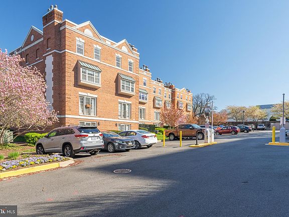 2nd image of 3808 Porter St NW APT 304