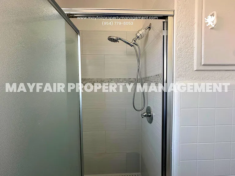 306 2nd Ave S #9 — Photo 12