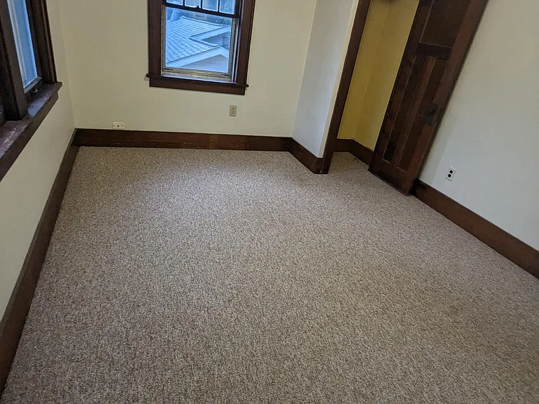 1606 Muscatine Ave #3 — Photo 4