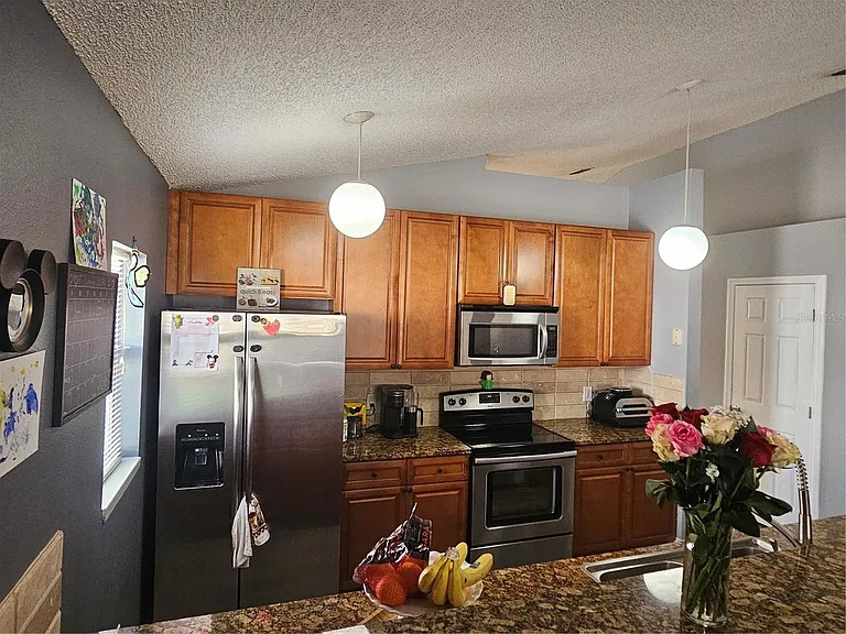 1688 Bavon Dr — Photo 23