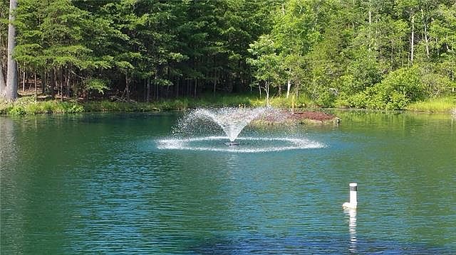 1st image of 642 Dogwood Cir