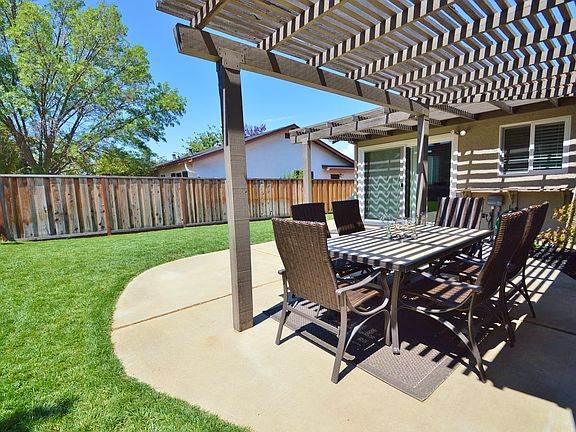 Patio, great for BBQ's