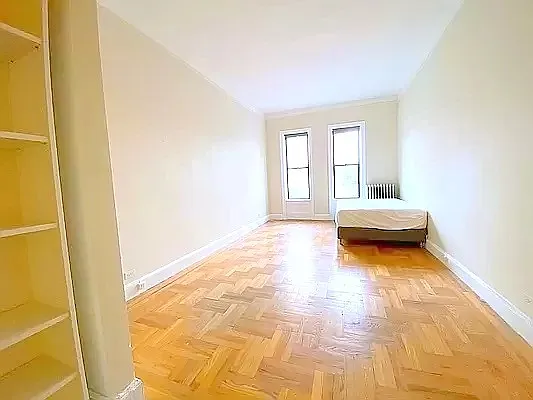 Rented by Manhattan Spaces | media 25