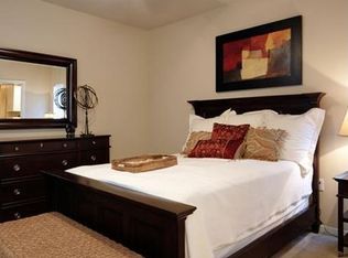 2801 Live Oak St APT 4310, Dallas, TX 75204