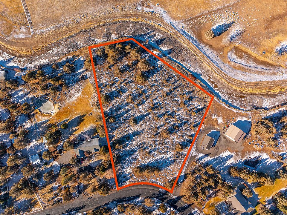 1st image of 61855 Somerset Dr