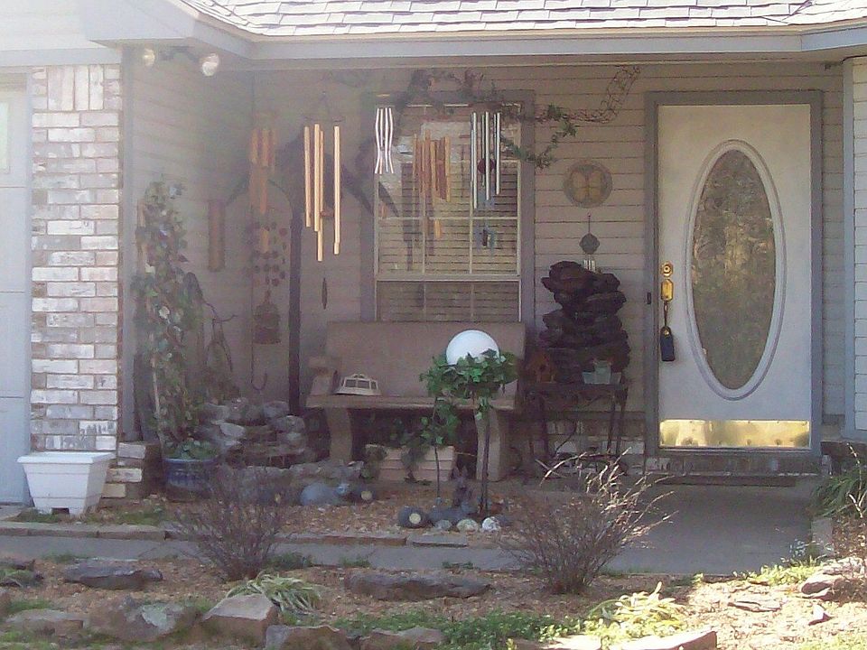 2nd image of 501 5th Ave