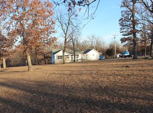 280 Southpoint Dr, Camdenton, MO 65020