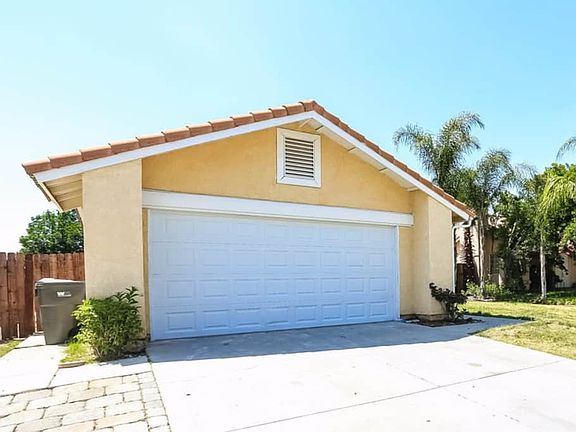 2nd image of 13955 Chervil Ct