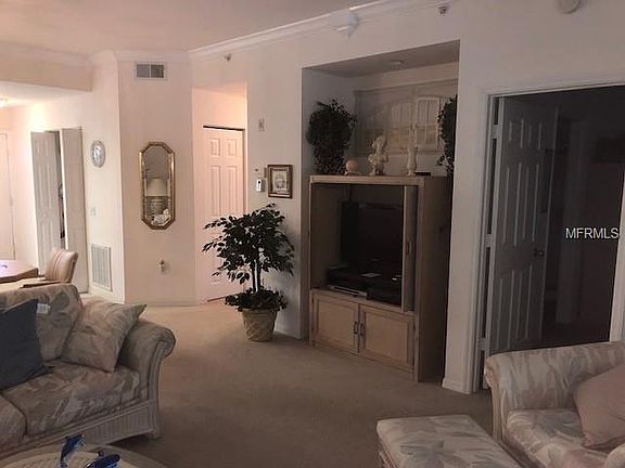 3rd image of 4275 Castlebridge Ln #1313B1