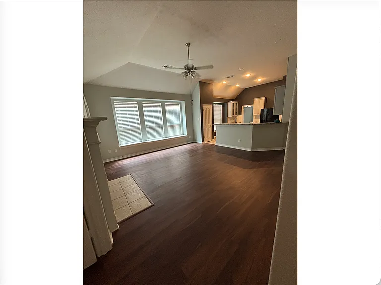 3501 Beekman Dr — Photo 9