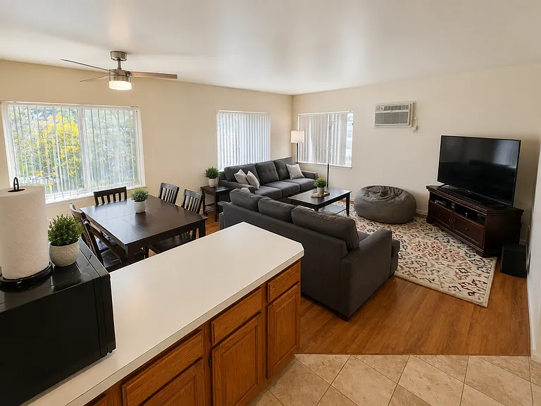 521 Walnut St — Photo 20
