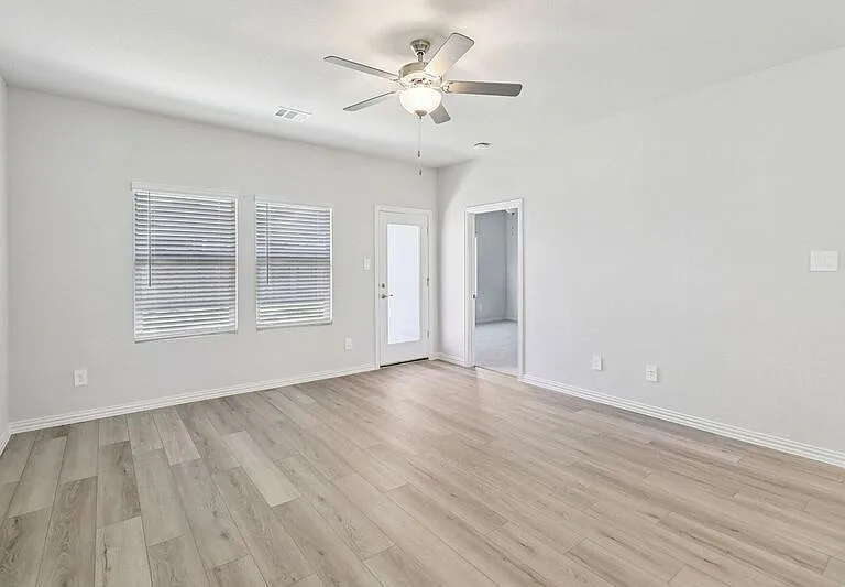5907 Belchamp Dr — Photo 5