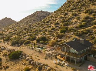 5637 Minna Gombell Rd, Pioneertown, CA 92268