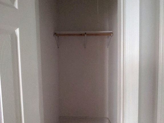 3rd image of 4407 N Wolcott Ave #4417A2