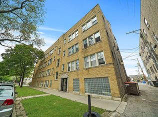 3109 W Ainslie St APT 3, Chicago, IL 60625