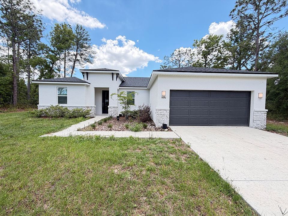 1st image of 5096 SW 154th Loop