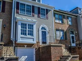 8730 Stone Hill Pl, Springfield, VA 22153