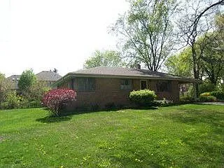 721 68th Pl photo 1