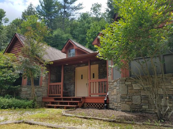 182 Cherrywood Ln