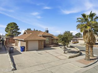 1565 Michelangelo Dr, El Paso, TX 79936