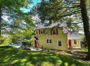 11 Sunset Dr, Fairmont, WV 26554