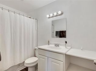 1300 Fairbanks Dr #B, Austin, TX 78752