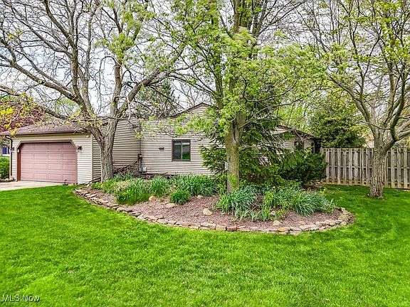 3rd image of 19029 Hunters Pointe Dr