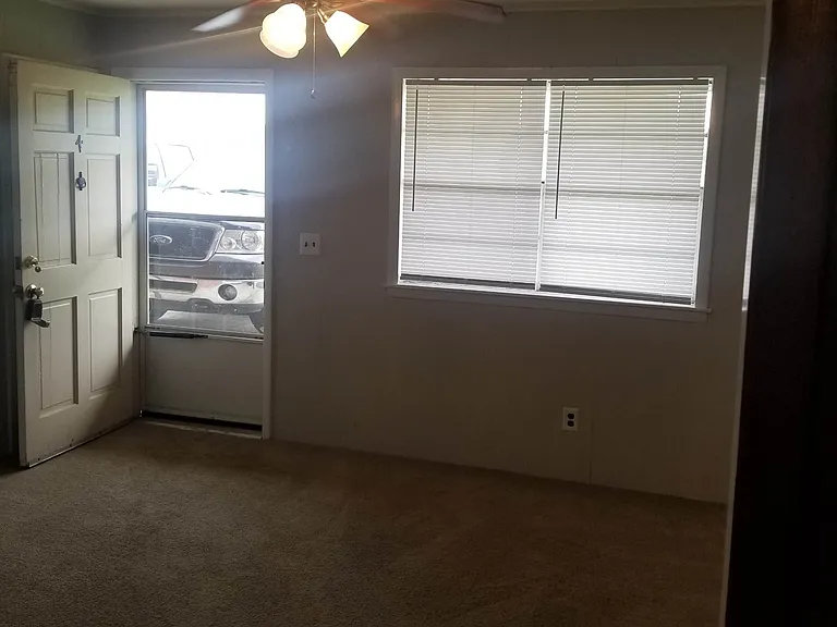 4652 Stevens Sausage Rd #4 — Photo 6