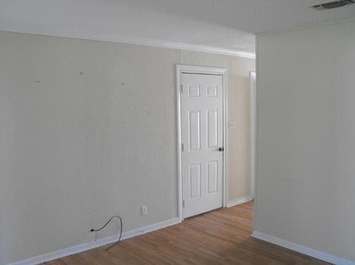 4th image of 1704 W Taylor St