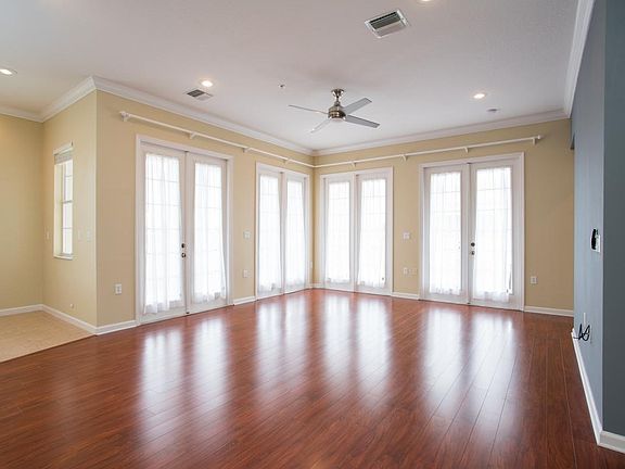 2nd image of 4392 Wardell Pl