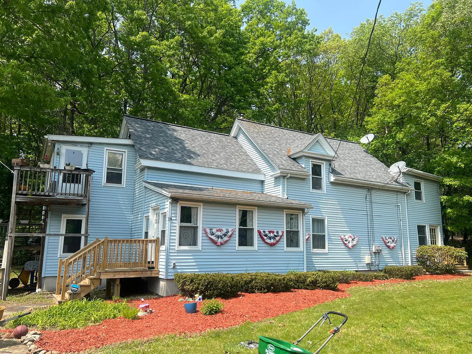 19 Blossom Rd — Photo 1