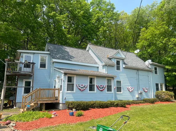19 Blossom Rd #2, Plaistow, NH 03865