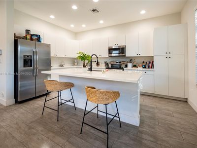 111 NW 209th Trl #111, Pembroke Pines, FL, 33029