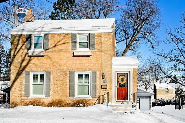 1st image of 2325 Kensington Ave