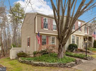 11918 Fieldthorn Ct, Reston, VA 20194
