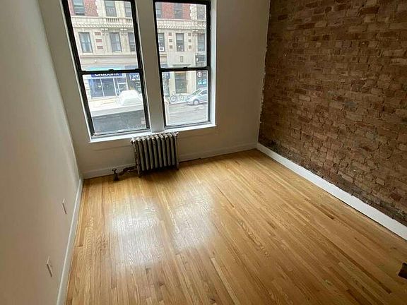 4th image of 24 E 97th St #3B