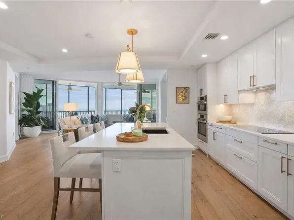 4142 Bay Beach LN #904, FORT MYERS BEACH, FL 33931