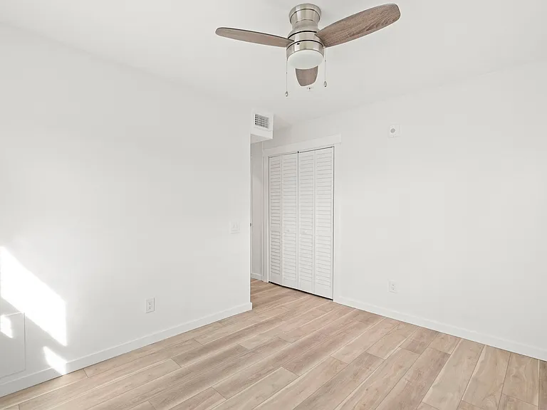 3103 16th St N #3103 — Photo 13